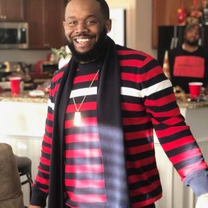 Meet your Posher, Larry